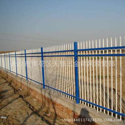 厂家直销 黑色喷漆方管护栏 阳台锌钢护栏网小区铁艺护栏京式护栏