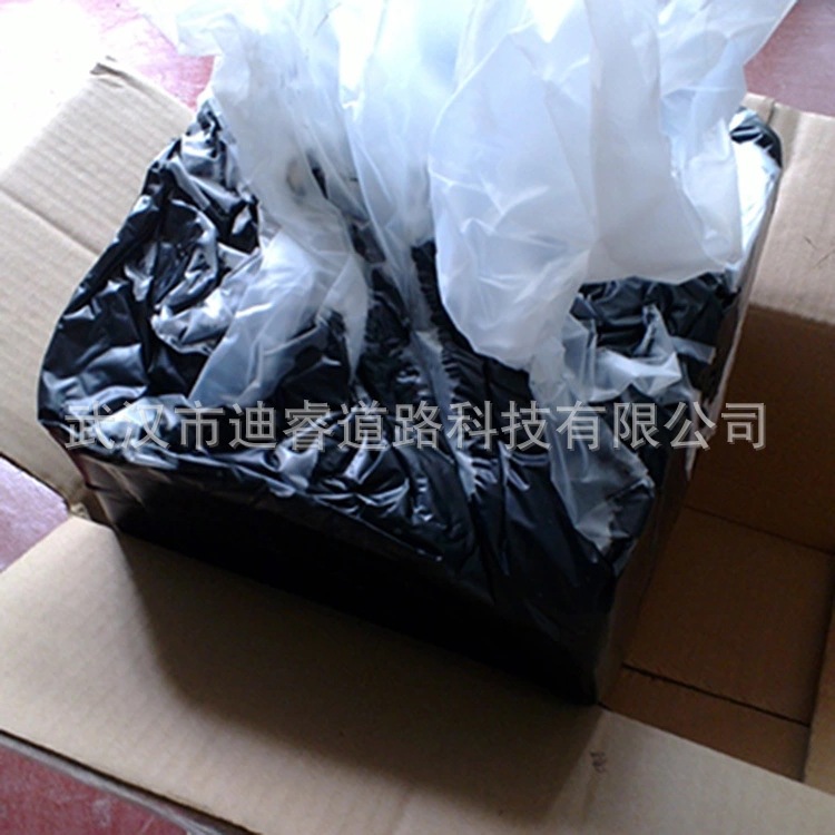 1948527453_1074776829.jpg_.web