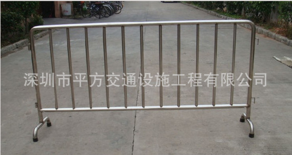 深圳不锈钢铁马订做厂家 不锈钢护栏 不锈钢隔离栏 不锈钢铁马