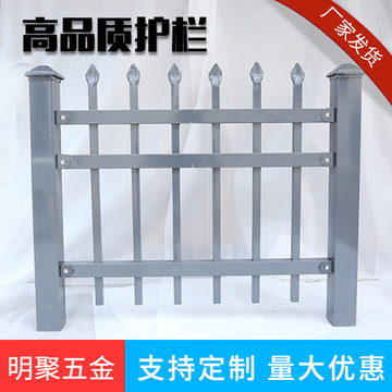 源头厂家定做尖头样式护栏农场圈地栅栏学校隔离栅栏围墙栅栏网