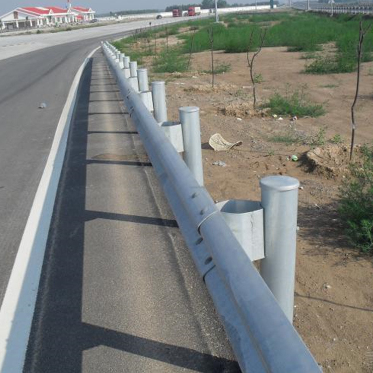 淘金店村镇波形护栏板高速护栏公路护栏浸塑城市护栏交通设施