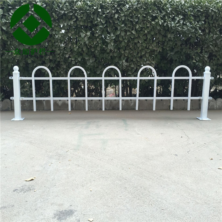 厂家直销锌钢草坪护栏绿化园林小区围栏花园花坛隔离护栏