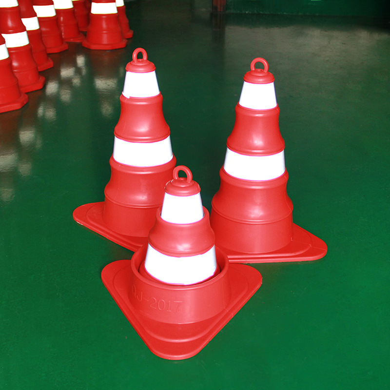 高品质交通防护路障 便携款雪糕筒 安全耐压 带三脚架防撞路锥