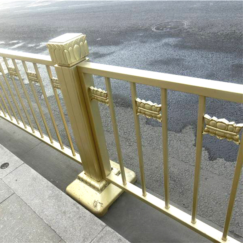 厂家直售城市防撞隔离黄金道路护栏 定制北京天安门同款黄金护栏
