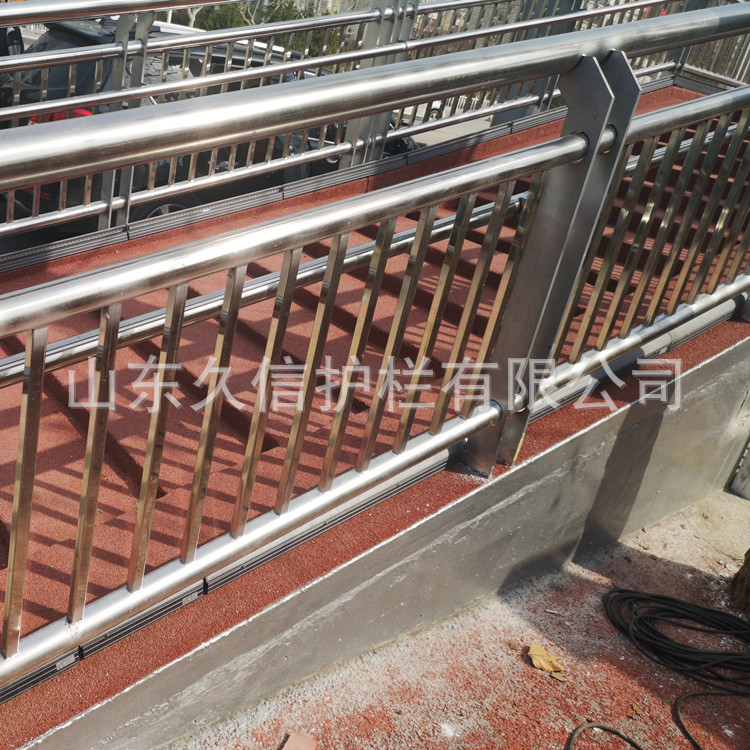 不锈钢天桥护栏