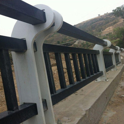 城市道路桥梁防撞护栏Q235来图定制 四横梁 交通河道景观设备栏杆