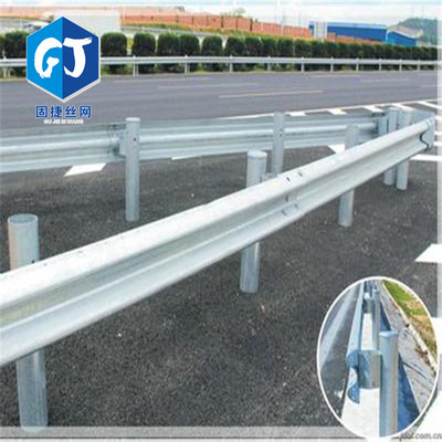 喷塑桥梁波形护栏板 新型乡村道路防护栏可定制现货直供