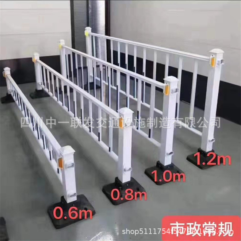 市政锌钢护栏人行道路分流隔离栏交通围栏公路栅栏