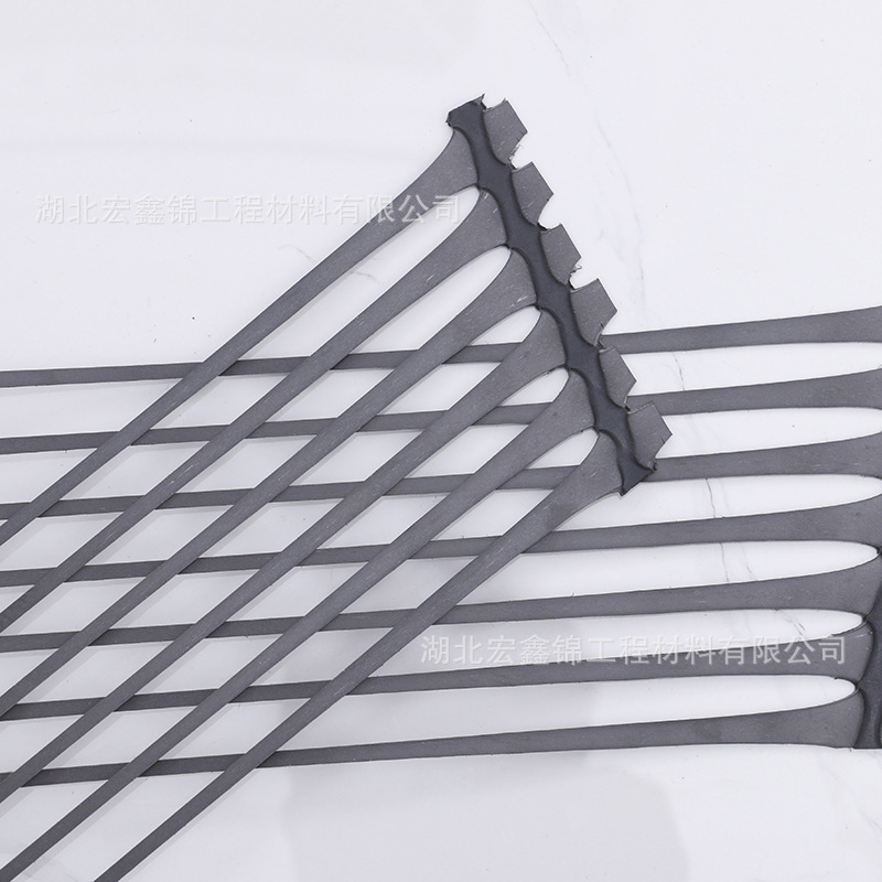 b5659a4db0e733ba3b132fb4e33bfe