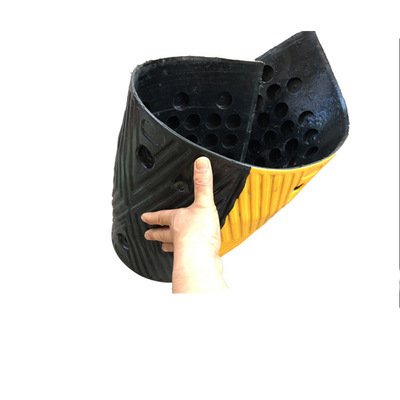 优质橡胶小流线减速带500*300*35缓冲带限速减速带减速带公路道路