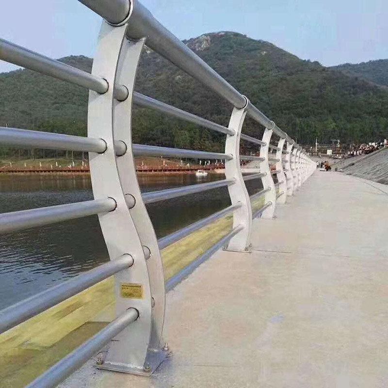 不锈钢桥梁护栏隔离栏304不锈钢复合管景观栏杆河道防护栏