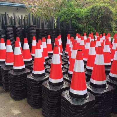 厂家直销橡胶圆路锥70CM反光路椎 路障锥 雪糕桶交通安全锥桶设施