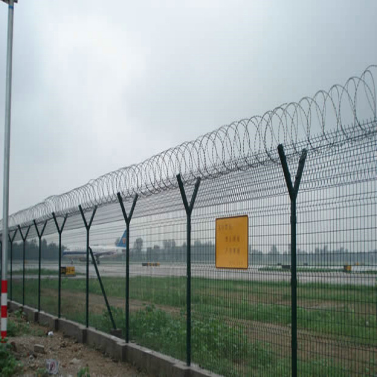 airport-fence-2