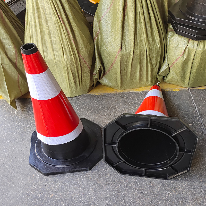 橡胶路锥雪糕筒70反光警示隔离锥道路圆路障锥桶安全锥