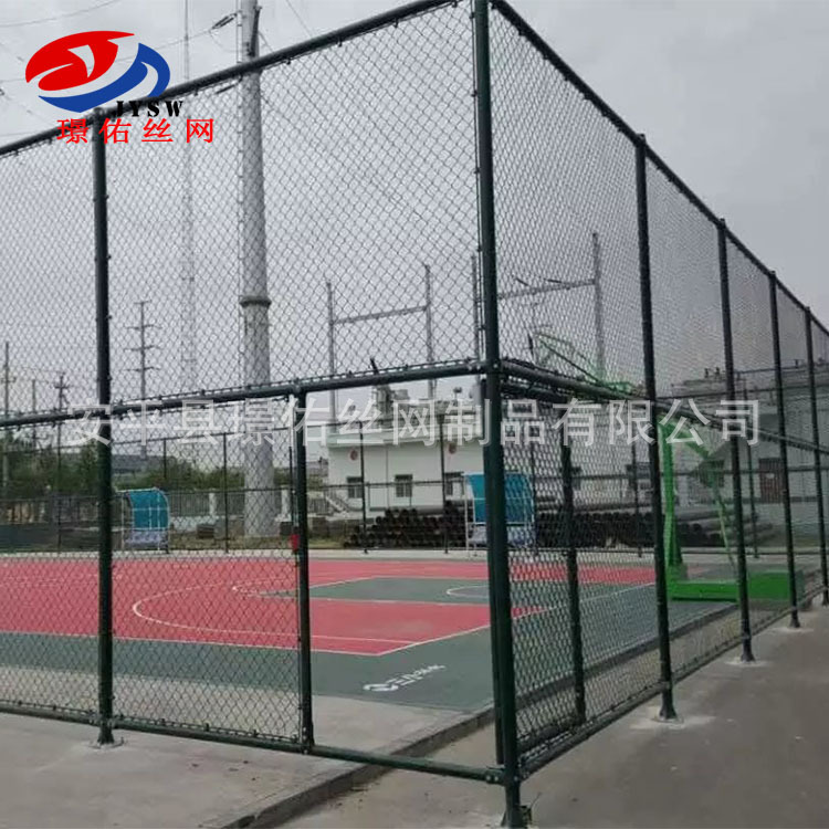 厂家现货篮球场围网 运动场勾花球场围网 车间防护栏菱形隔离网