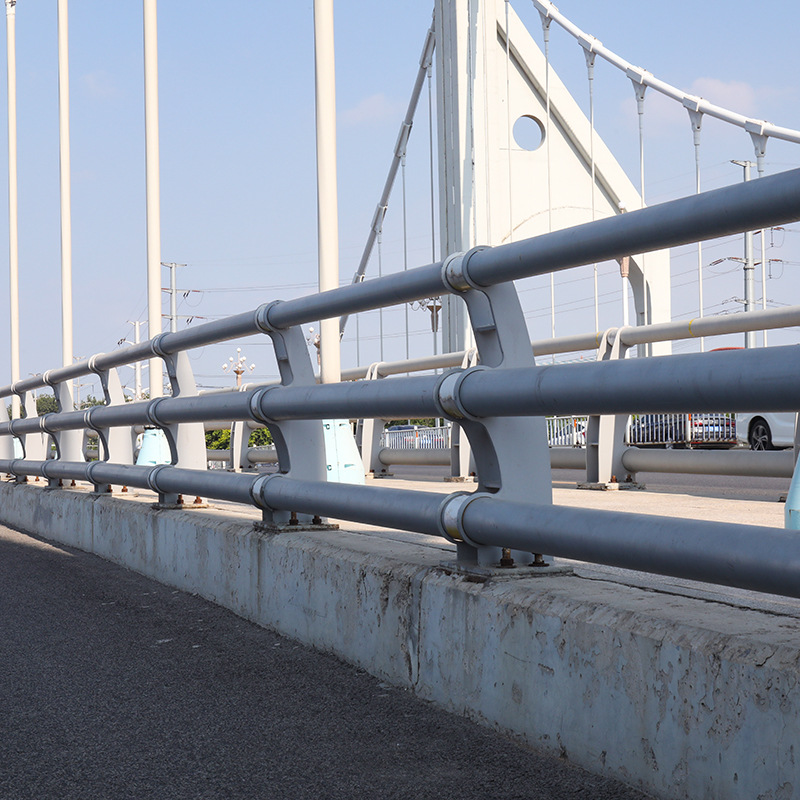 q345b桥梁护栏防撞栏杆厂家定做316L不锈钢复合管不锈钢景观护栏