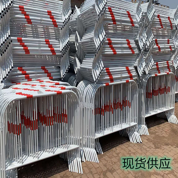 铁马护栏交通临时隔离护栏道路移动防护栏围挡 施工警示安全围栏