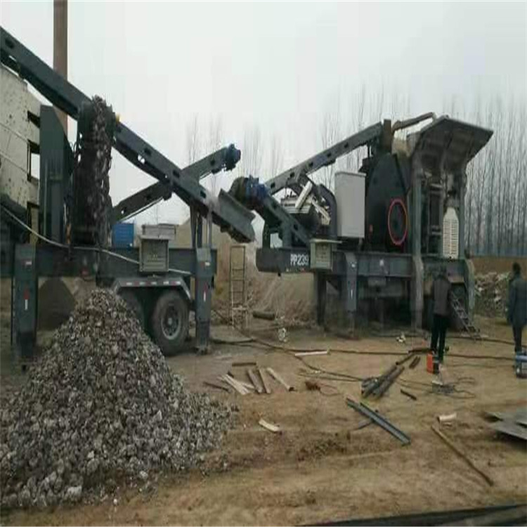 河南破碎机 石灰石生产线 30吨砂石料生产线 石料线场地