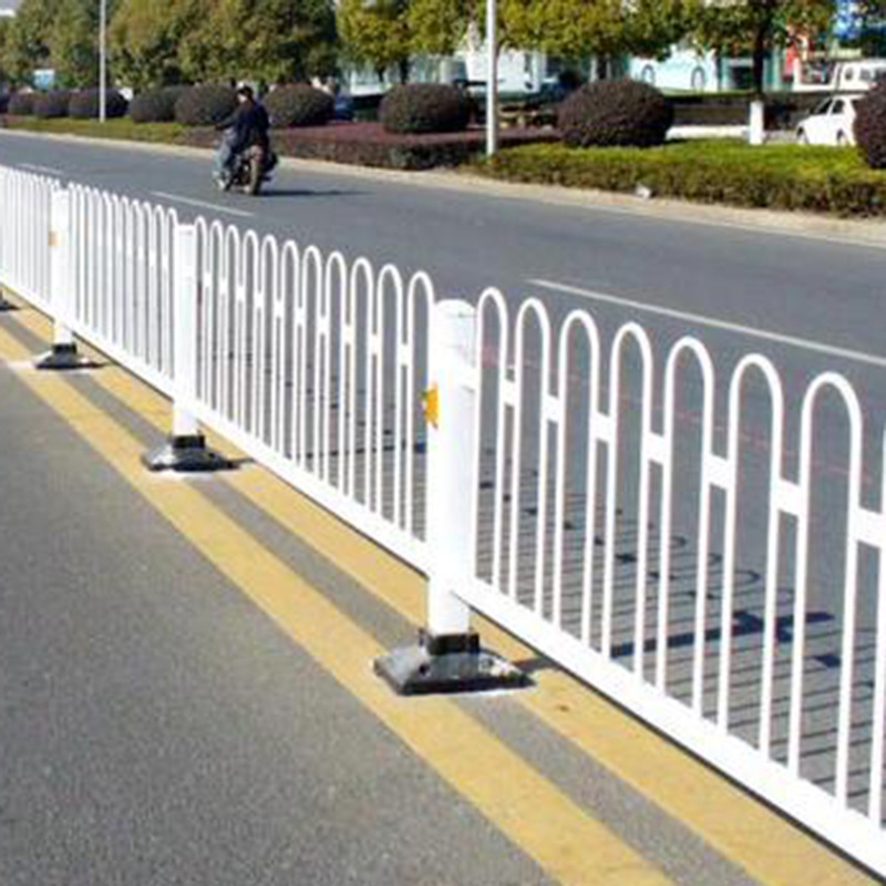 厂家加工定制市政护栏网 道路隔离带人行道隔离护栏道路护栏定制