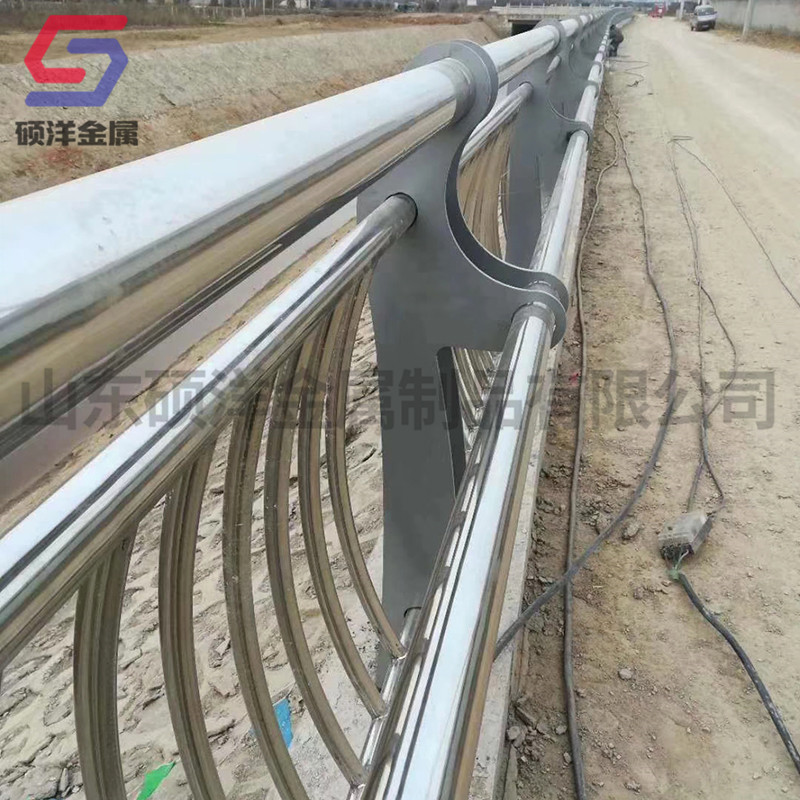 f816673314d16662c7033f841d4120