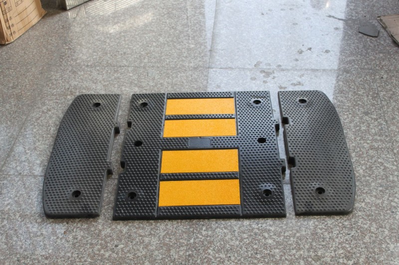 嘉宬科技 600mm欧款 出口道路减速板 反光道路减速凸起橡胶减速带