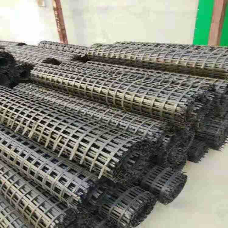 煤矿用阻燃双向拉伸加筋塑料土工格栅道路地面路基用钢塑土工格栅