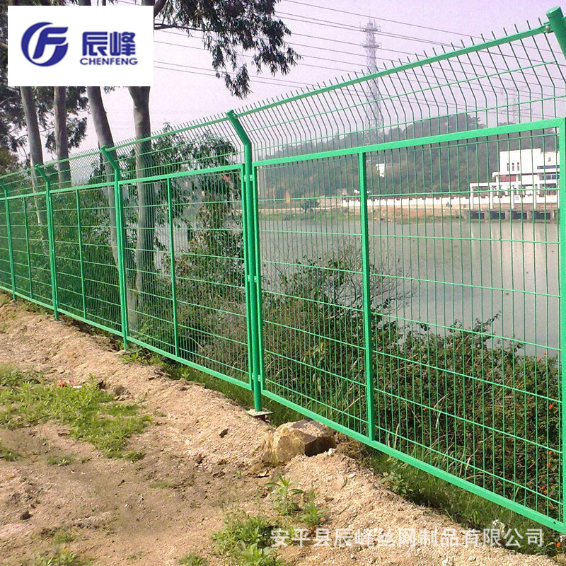 机场铁路框架护栏网园林防护围栏车间隔离栅公路护栏网