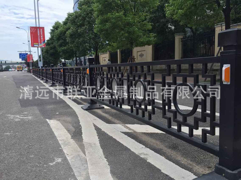 道路铁艺栏杆