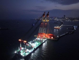 深海“硬核科技”，铸就绿色新桥梁