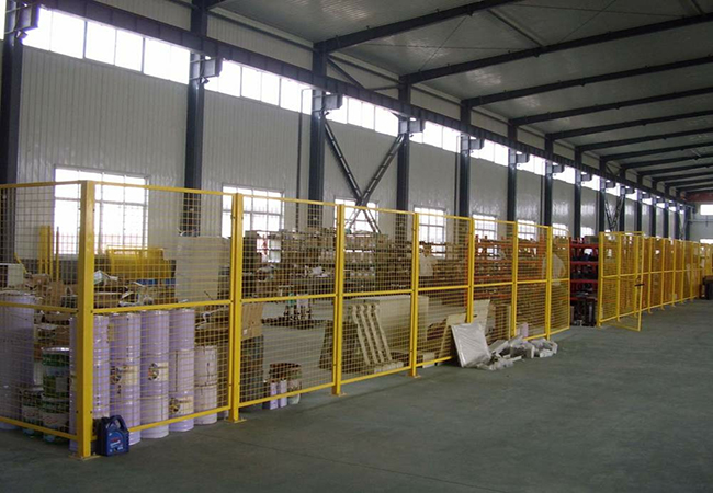 犇顶围栏全网片车间隔离网 工业厂区模块化通透防护隔断产品介绍